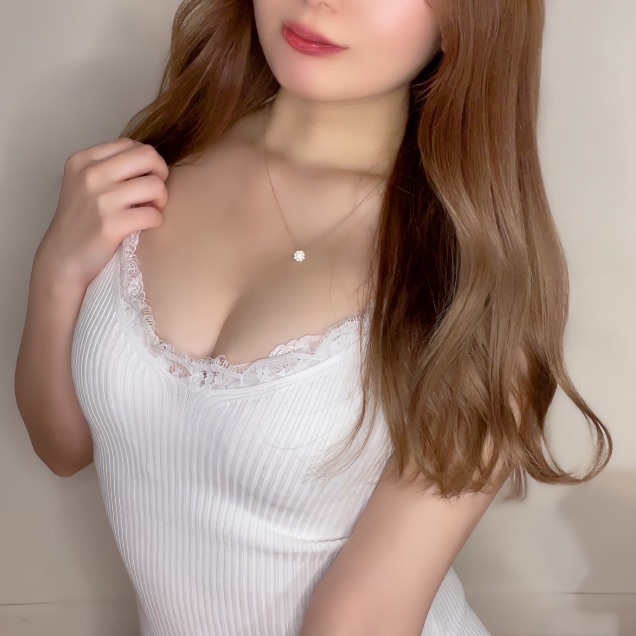 Private Salon Feel