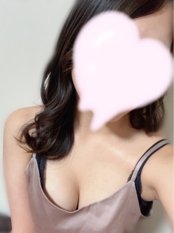 RESEXY~リゼクシー~|綾乃 りほ