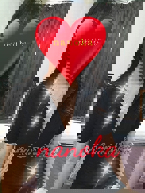 LUXURYSALON VISAGE〜ラグジュアリーサロンヴィサージュ|なのか20代前半