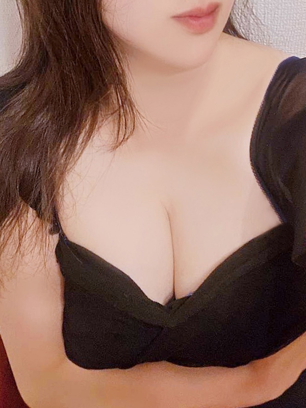 Mrs.AUBE SPA新大阪（オーブスパ）|日向