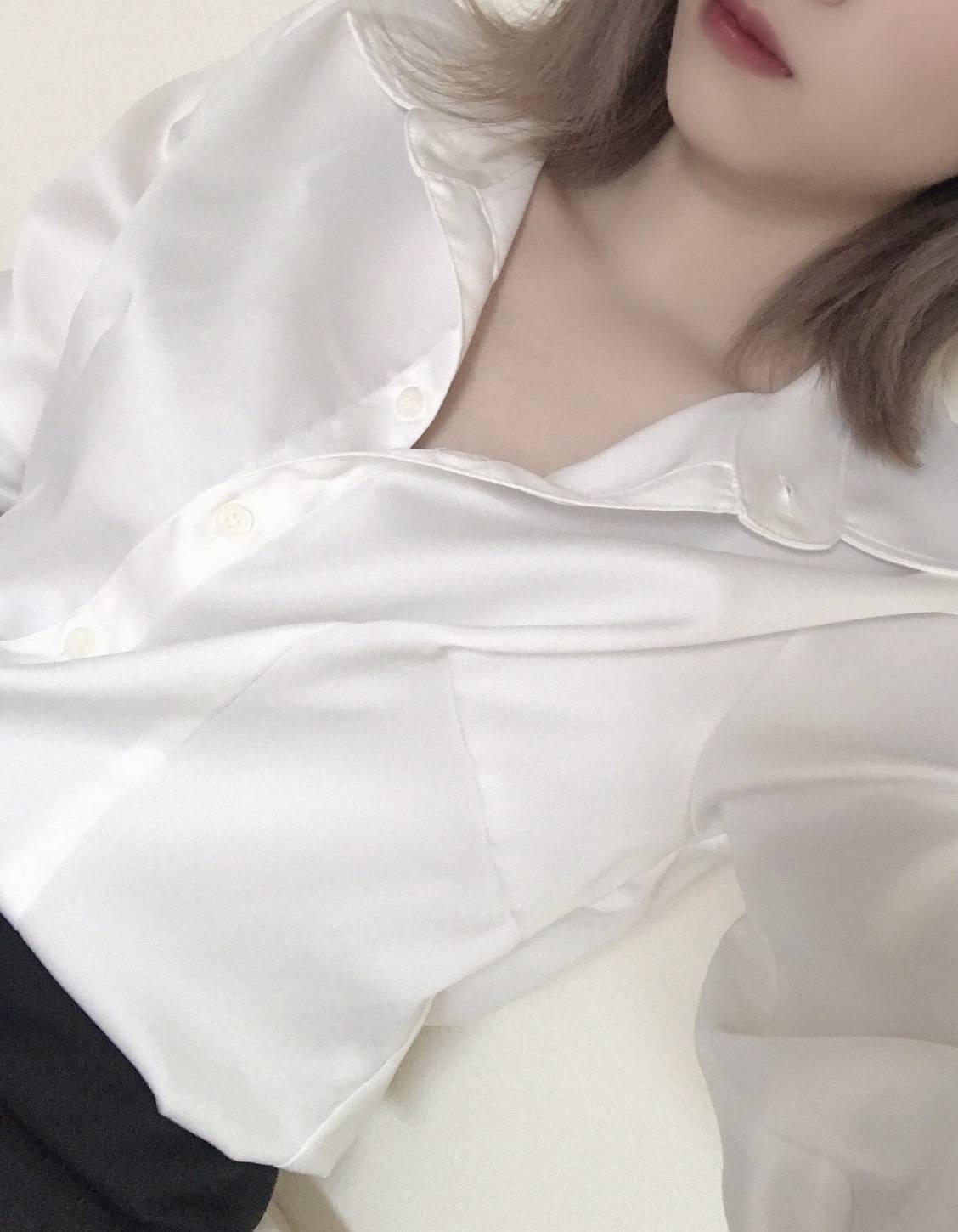 博多メンズエステ・メンズアロマ【Gerberaｰガーベラ】~天神ルーム&出張メンエス|さとみ