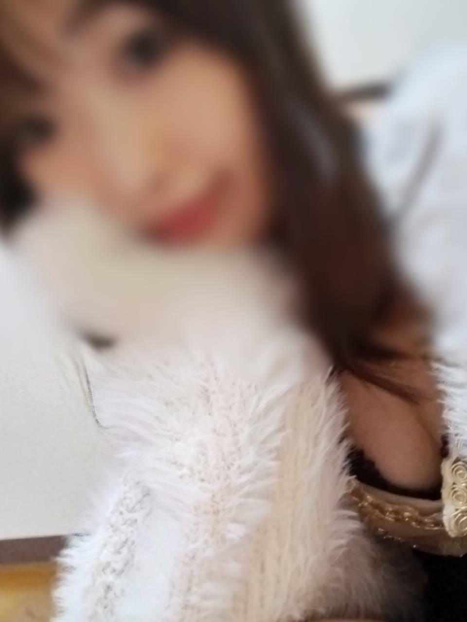 Bellura～ベルーラ|桐生 麻生