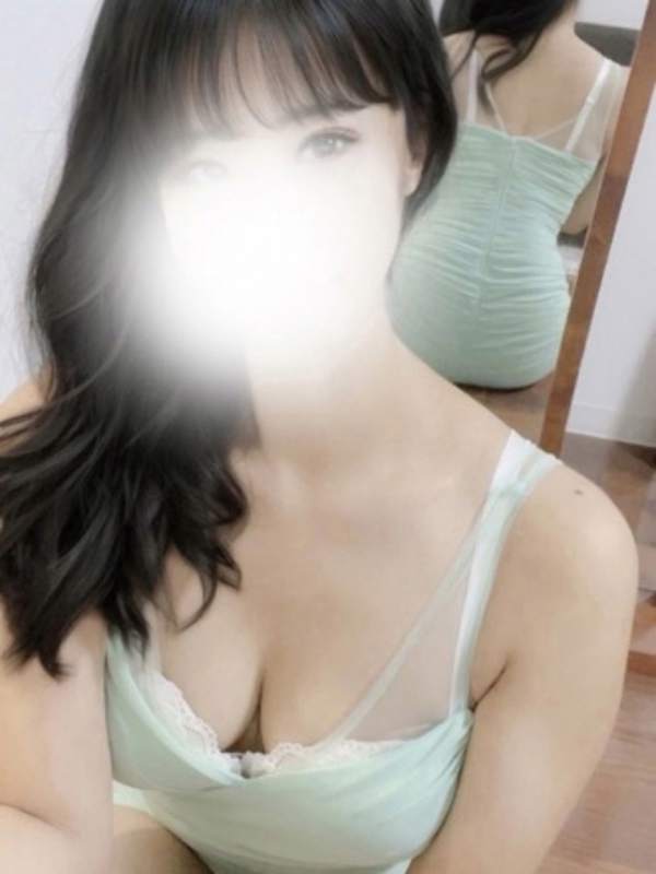 Melia-メリア|桃瀬