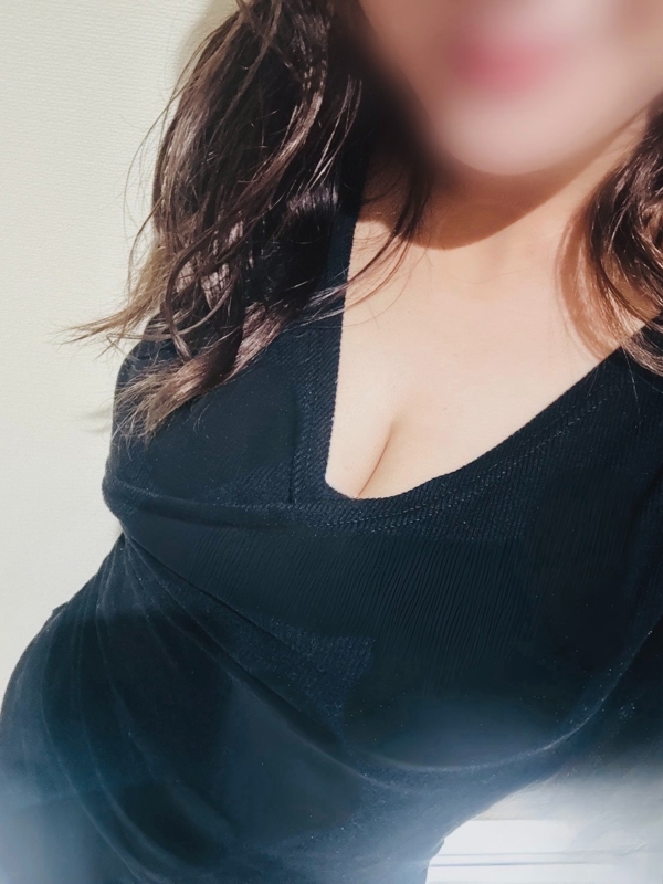 マリコの部屋|篠原マリコ