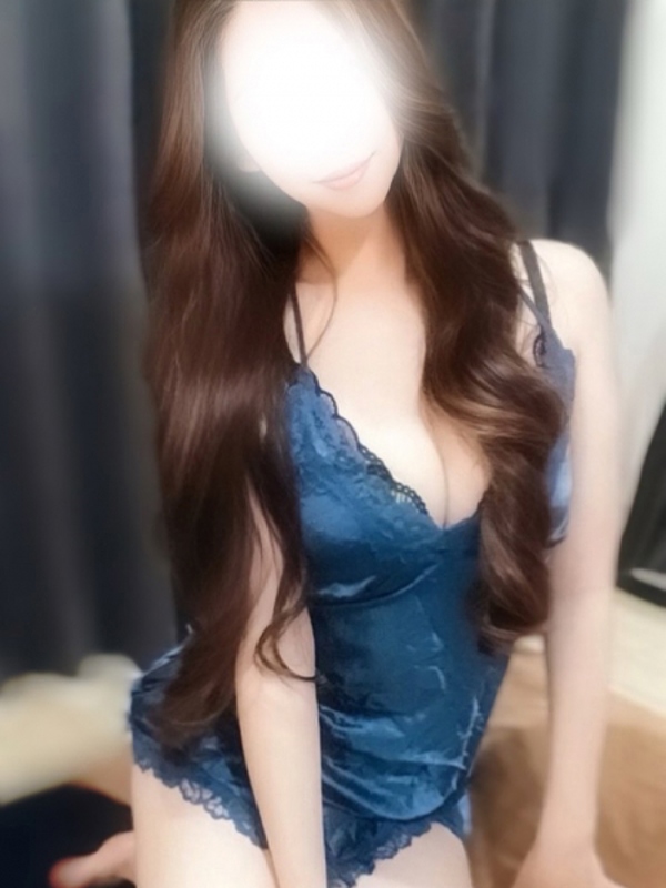 THREE〜スリー|七瀬