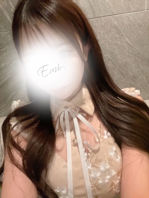 月のうたげ大阪別邸|守屋　えみ