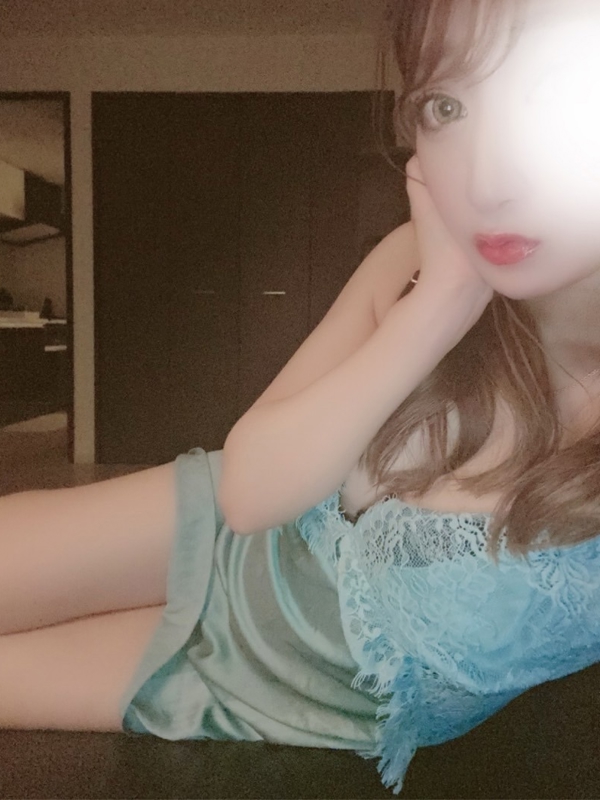 月のうたげ大阪別邸|皇　りんか