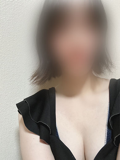 妻色兼美　千歳店|新人せいら