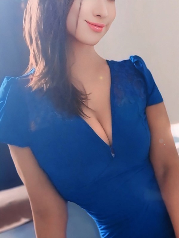 堺筋本町 北新地 新大阪メンズエステ　こころのゆりかご 堺筋本町店|香澄～かすみ～