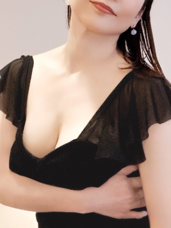 Mrs.AUBE SPA新大阪（オーブスパ）|小夏