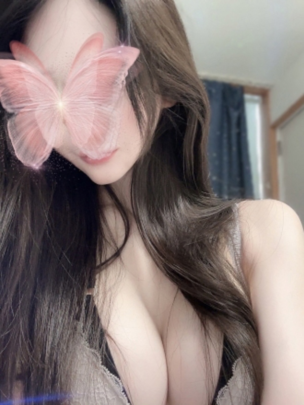 Melia-メリア|りさ