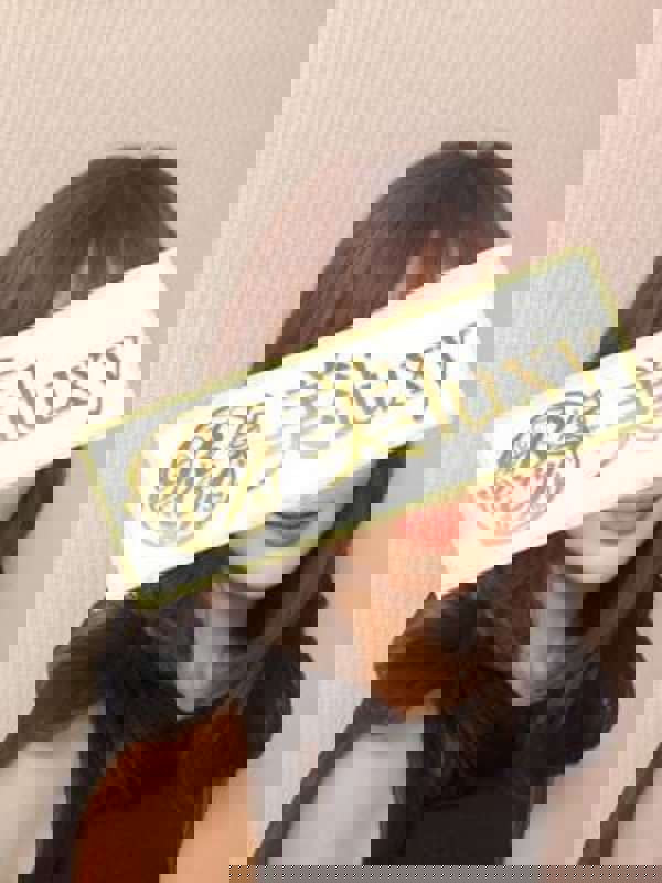 美luxy(美ラグジー)|美月まりな