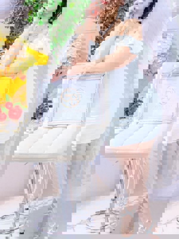 GODDESS BLESS〜ゴッデス・ブレス|芹花（せりか）-E