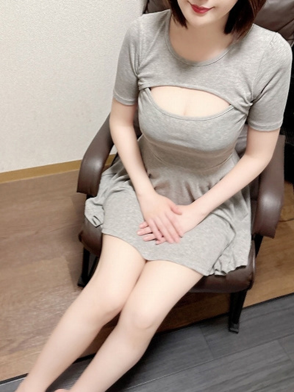 Carel～ケアル麻布十番店＆白金高輪店|青山 りん