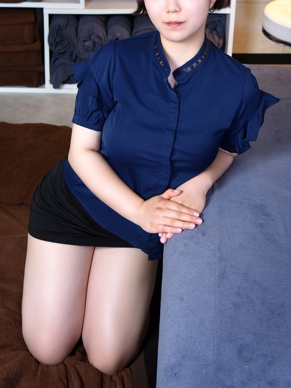 アロマクリニック 四日市|稲美 あおい