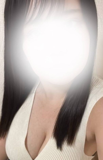 glossy～グロッシー|ゆい