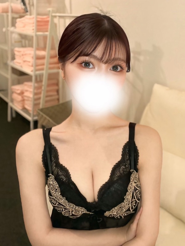 TIARA～ティアラ|華咲 えま