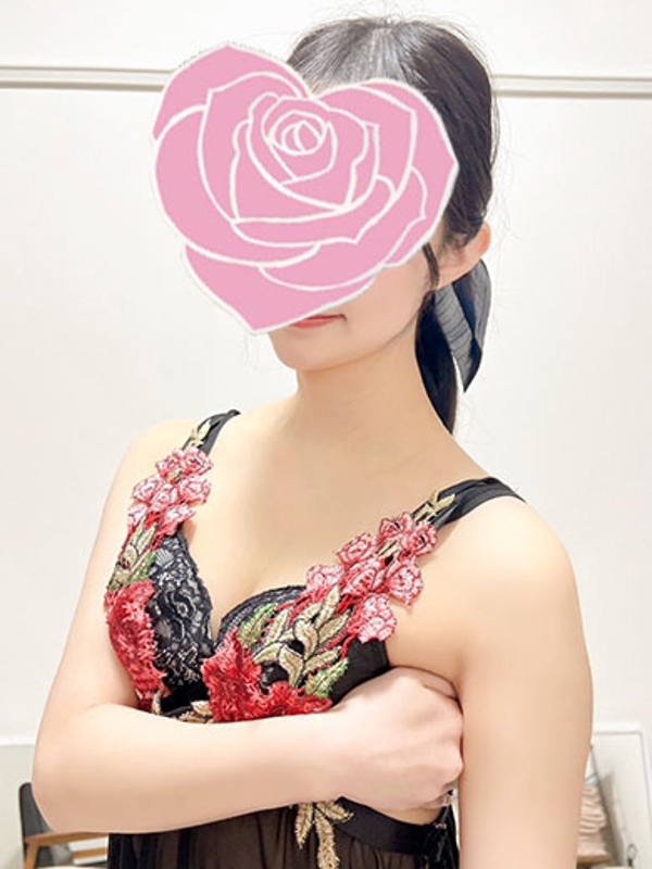 Golden Rose 名駅（ゴールデンローズ）|しほ