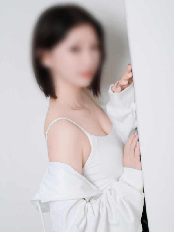 Amoureux（アムアージュ）|白石 ゆき