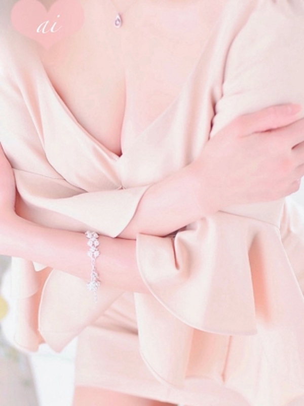 Papillon-パピヨン-＆MADAMEPapillon-マダムパピヨン-|あい